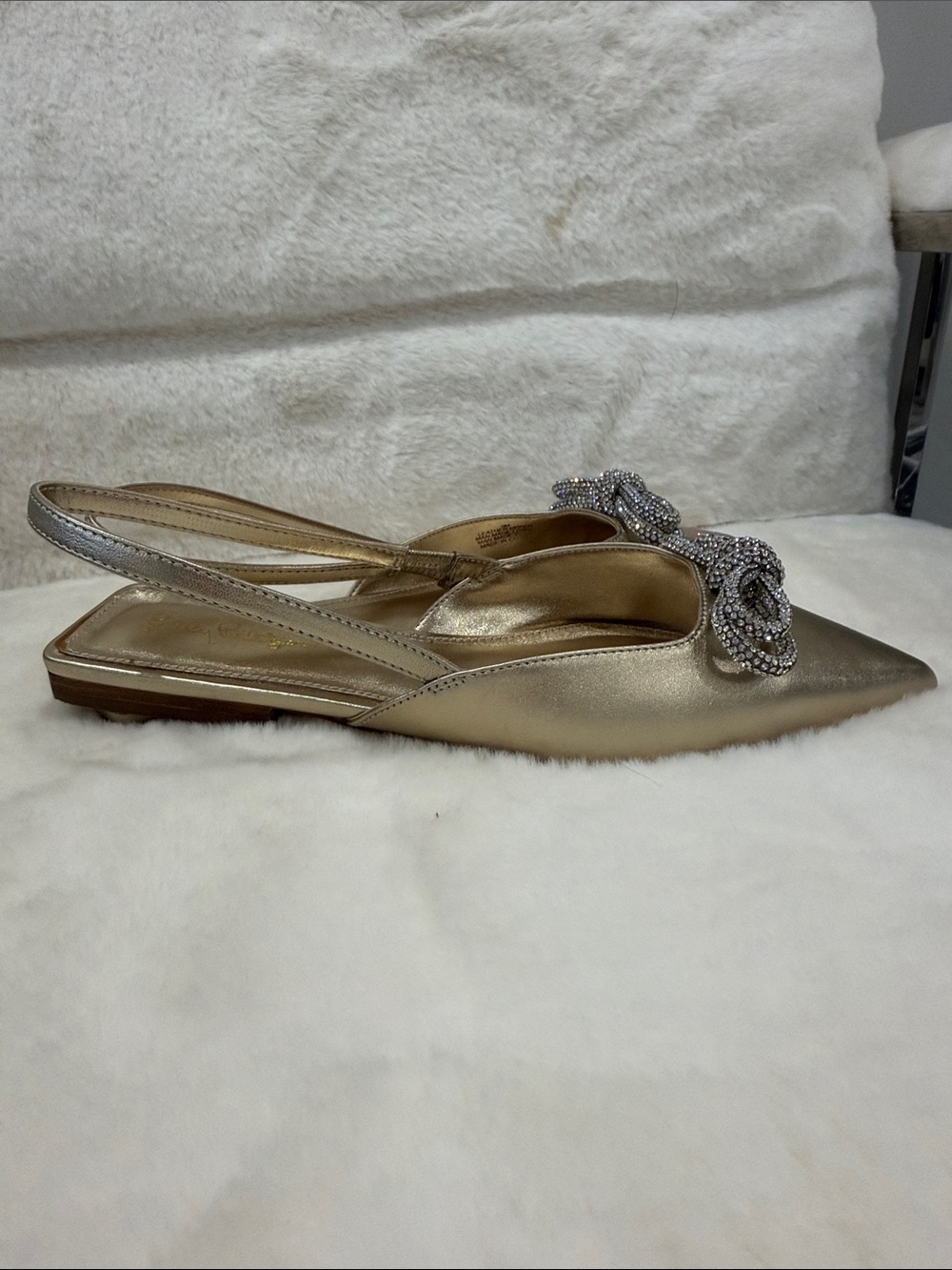 Lilly Pulitzer Metallic Gold Pointed Slingback Flats with Crystal Bow - Picture 4 of 5